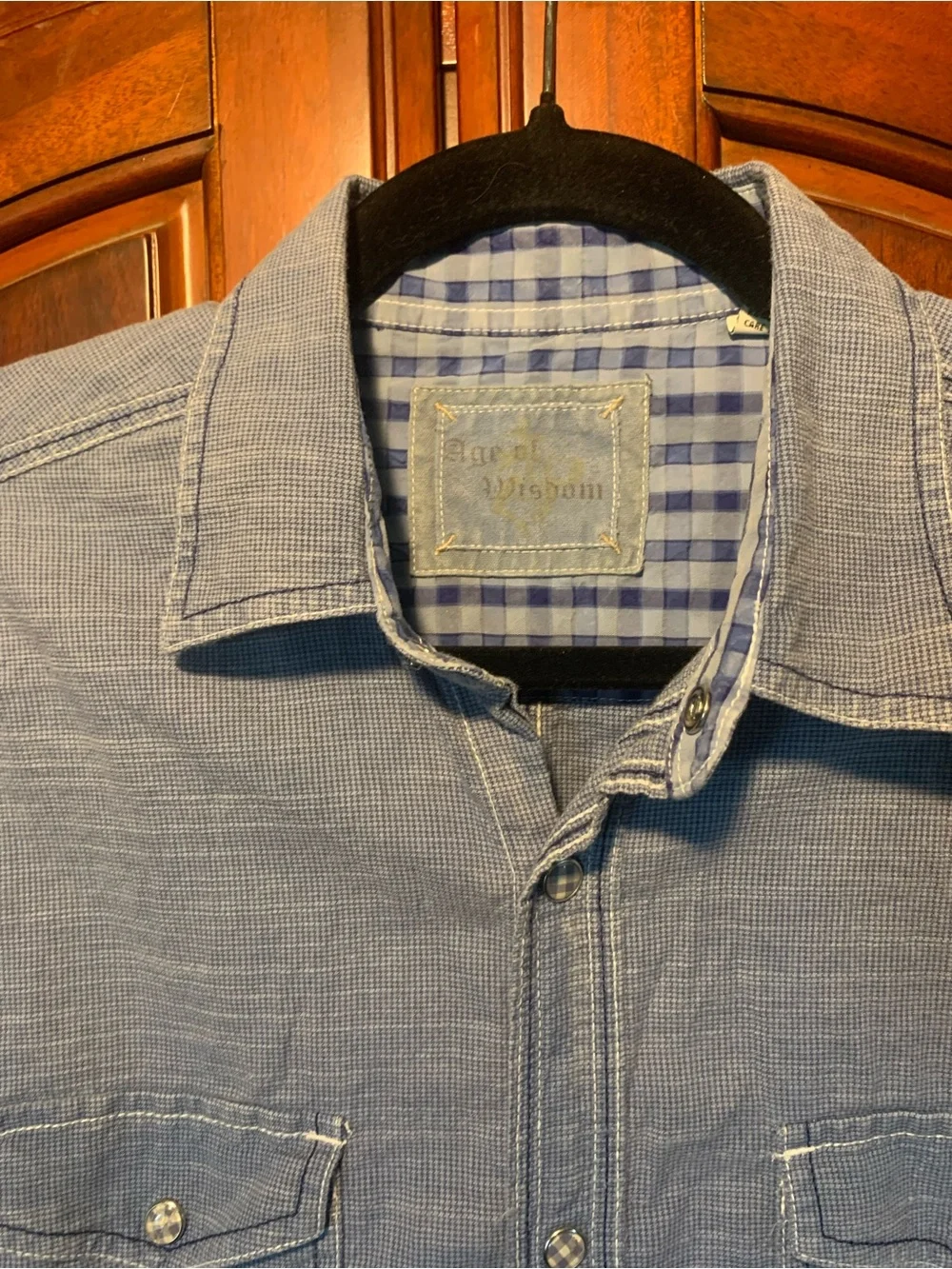 Men's Casual Light Blue Long-Sleeve Button-Down Shirt